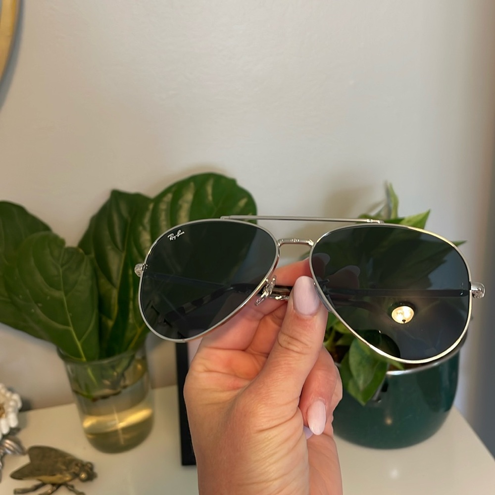 Brand new black Ray-Bans